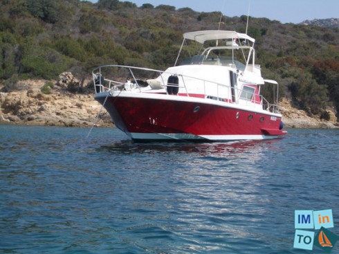 prestige_boat bateau à moteur Guy Couach modéle 1400FLY, motorisée avec Volvo 2x310 Hp, avec aussi 1 Propulseur d’étrave de 110 kg de poussée