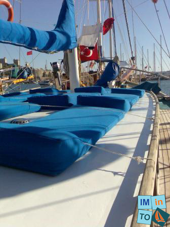 prestige_boat Goélette en bois avec 6 cabines, construite en Turquie sur le modèle des anciens bateaux de plongeurs d'éponges.