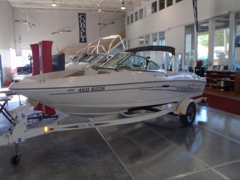 Bateau sea ray ( Montréal Images