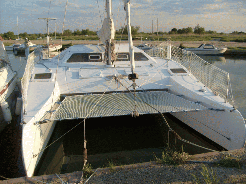 Vds Catamaran Usagé, longueur 9 mètres, prix: 29,500.00$ Euros