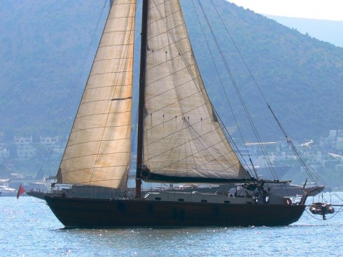 Yacht à voiles en bois de 17 m avec 3 cabines (47)