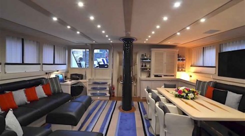  superbe yacht de luxe en bois de 39 m pour croisiere avec groupe de 10 passagers