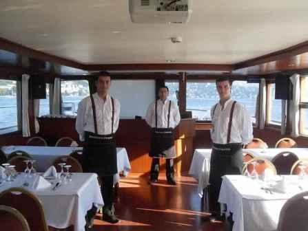 Bateau passagers restaurant de 35 m 175 pax occasion a vendre 