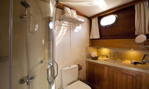 Grand ketch de 32 m 8 cabines 16 pax prestige boat international  